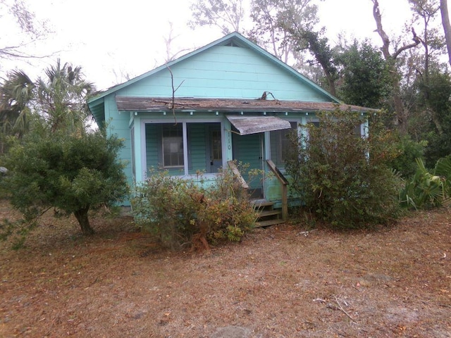 view of front of property