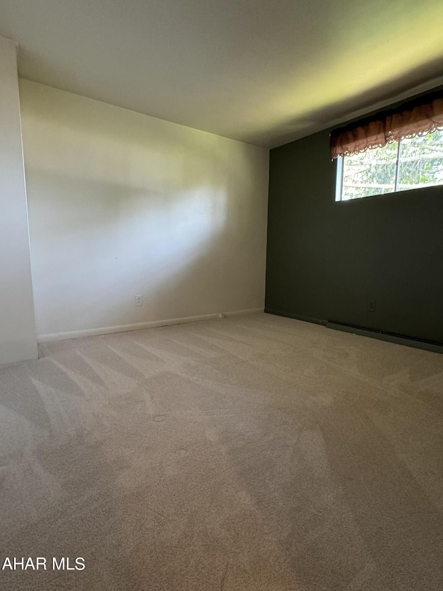 empty room featuring carpet