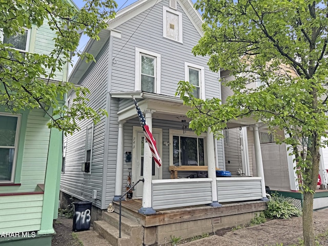 view of front facade with covered porch