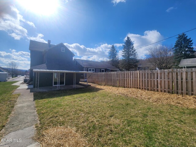 3100 Oak Ave, Altoona, PA 16601 - view of yard with fence and a patio area