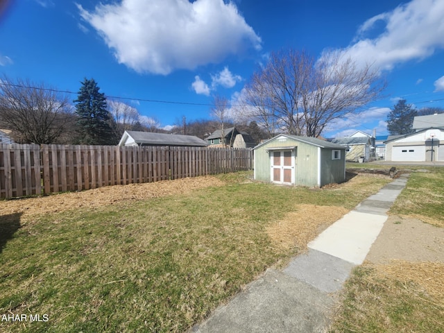 3100 Oak Ave, Altoona, PA 16601 - view of yard with an outbuilding, a shed, and fence