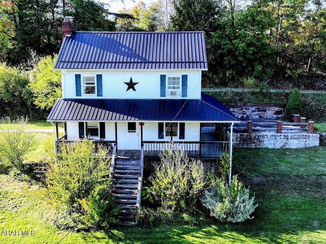 view of front of property with covered porch