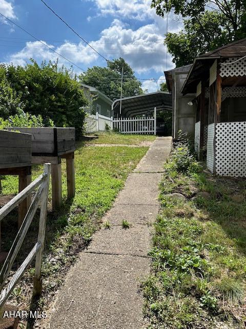 207 Spruce Ave, Altoona, PA 16601 - photo 22