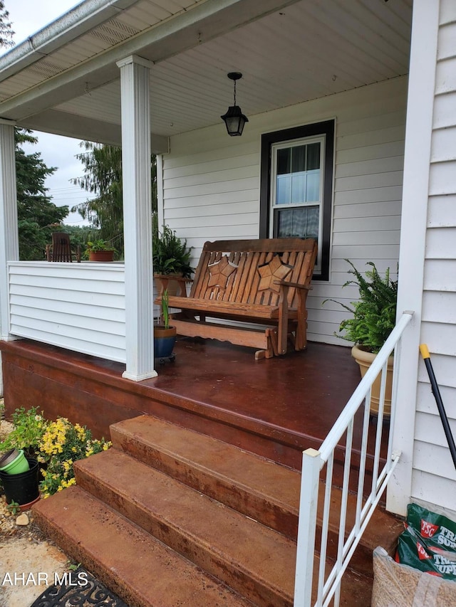 exterior space featuring a porch