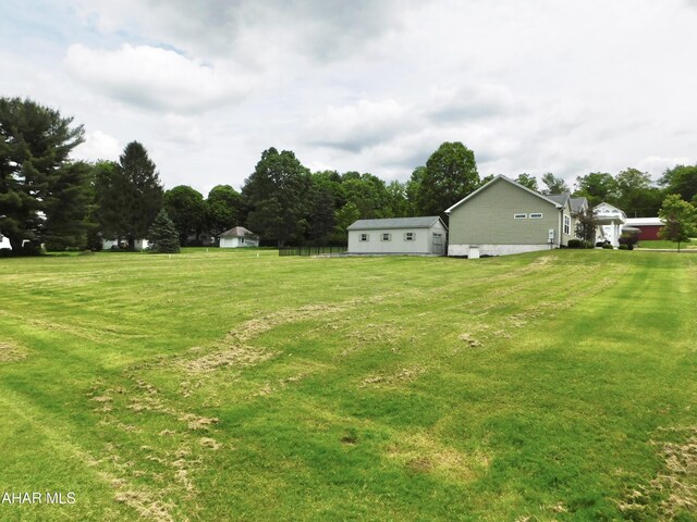 115 Spruce St, Smithmill, PA 16680 - view of green lawn