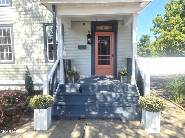 313 E John St, Bedford, PA 15522 - entrance to property featuring a porch