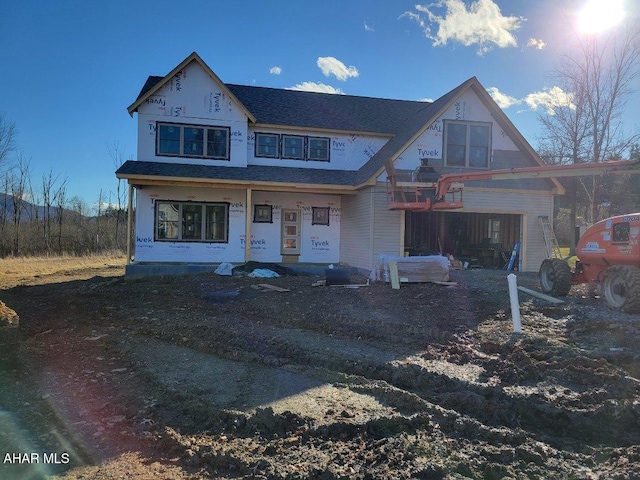 view of front of property featuring covered porch