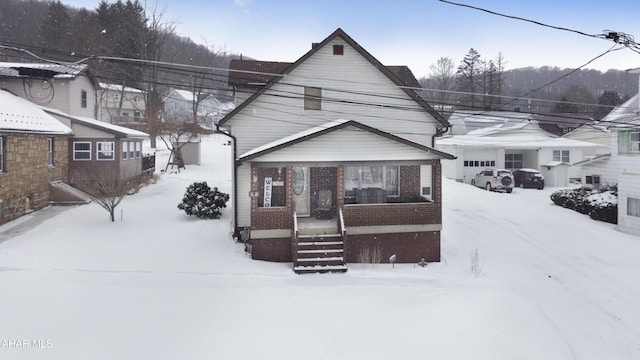 view of front of house with brick siding