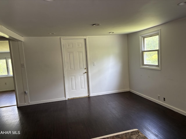 2900-08 2nd St, Altoona, PA 16601 - unfurnished room with dark wood-style floors and baseboards