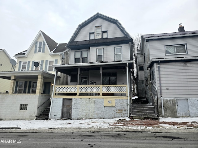 view of front of property featuring a porch