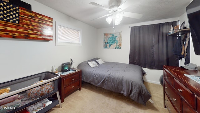 1407 N 5th Ave, Altoona, PA 16601 - bedroom with light carpet and a ceiling fan