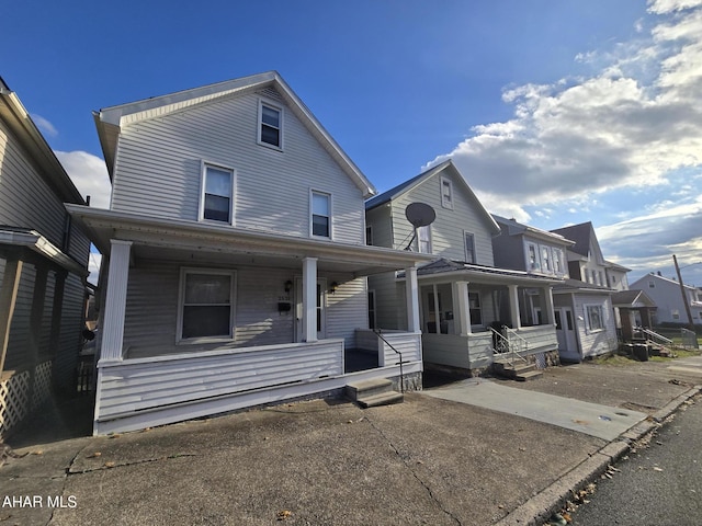 view of front facade featuring covered porch