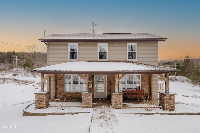 view of front facade with covered porch