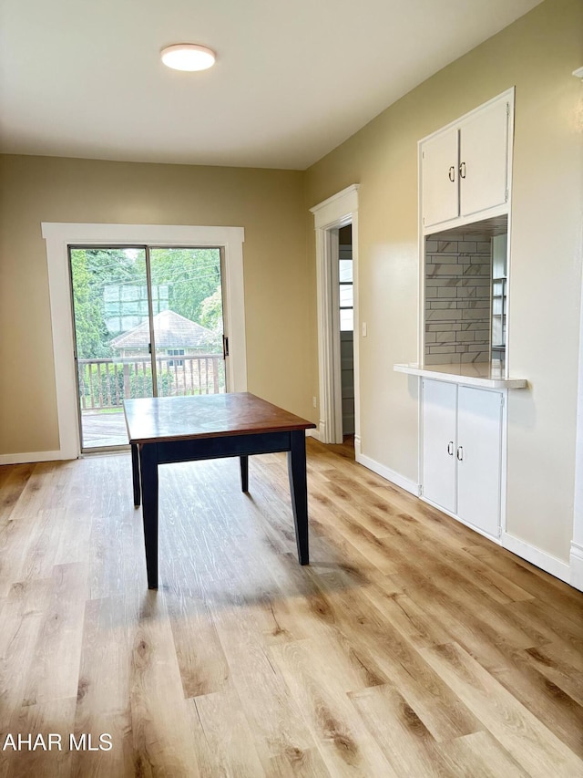 1413 17th Ave, Altoona, PA 16601 - unfurnished office with light wood-style flooring and baseboards