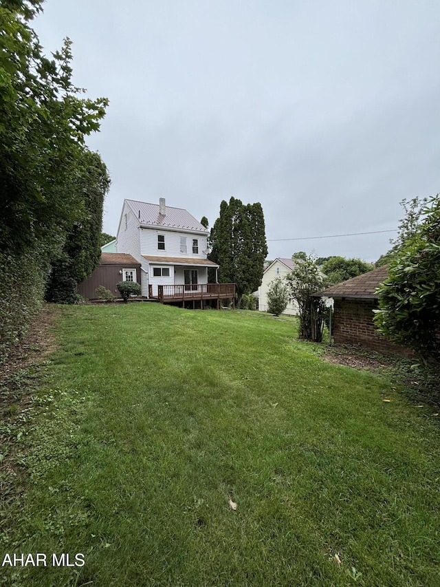 1413 17th Ave, Altoona, PA 16601 - view of green lawn featuring a wooden deck