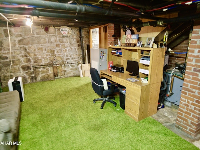 unfurnished office featuring carpet floors