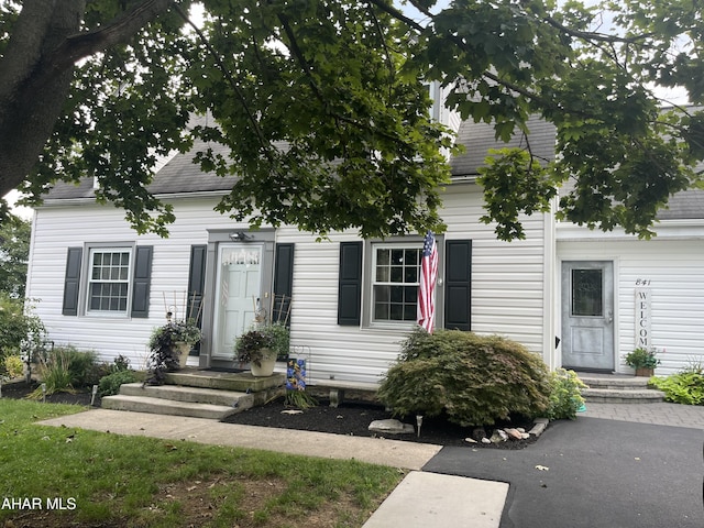 view of front of home