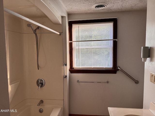 651 6th St, Colver, PA 15927 - photo 12