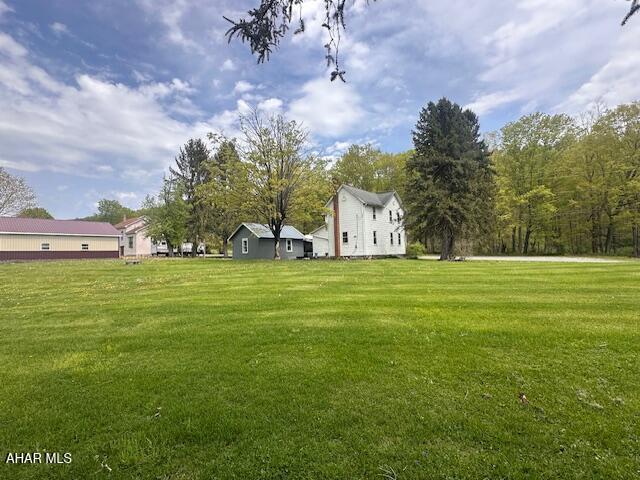 193 Pavia Rd, Imler, PA 16655 - view of green lawn