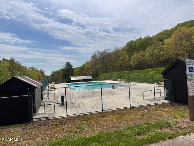 193 Pavia Rd, Imler, PA 16655 - view of community pool