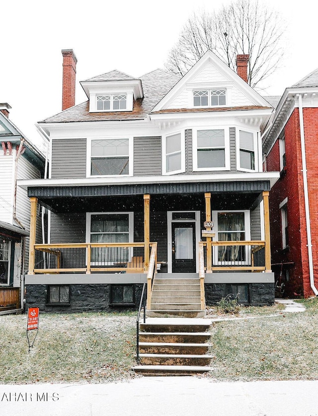 view of front of house with a porch