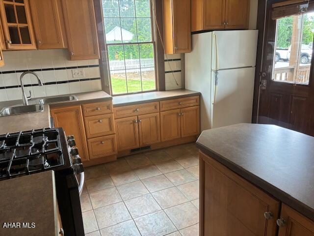 915 Church St, Hollidaysburg, PA 16648 - photo 10