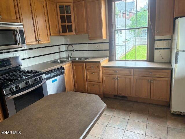 915 Church St, Hollidaysburg, PA 16648 - photo 7