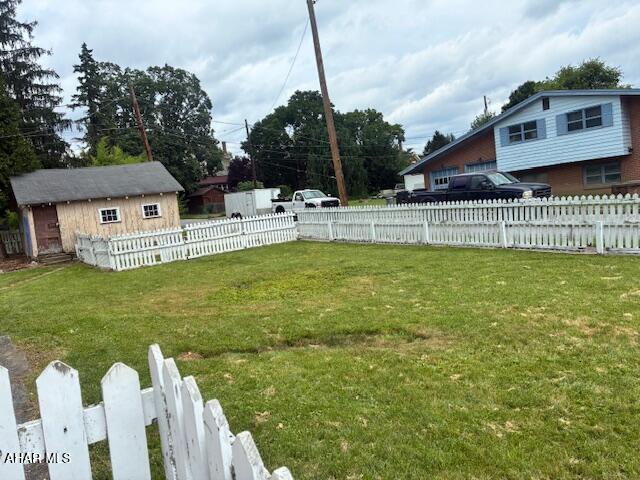 915 Church St, Hollidaysburg, PA 16648 - photo 4