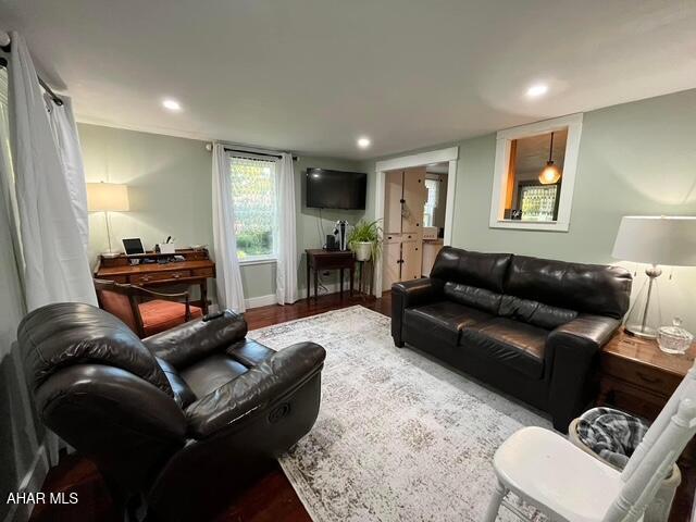 143 Rider Farm Rd, Altoona, PA 16601 - living room with wood finished floors and recessed lighting