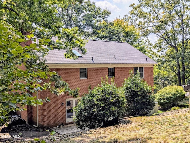 view of side of property