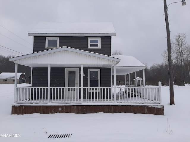 view of front facade