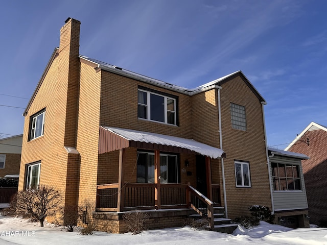 view of front facade with covered porch