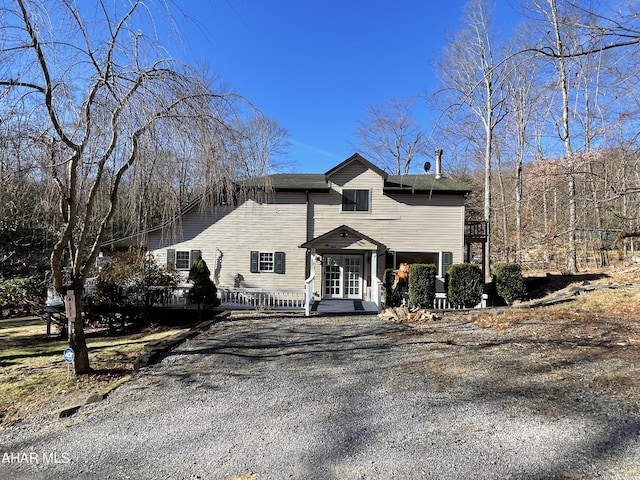 view of front of property