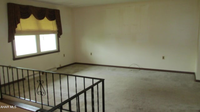 703 Ruskin Dr, Altoona, PA 16602 - carpeted spare room with baseboards