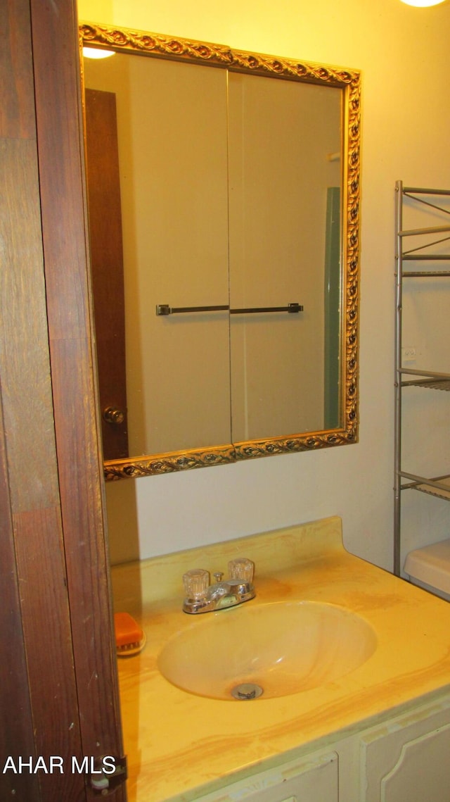 703 Ruskin Dr, Altoona, PA 16602 - bathroom featuring vanity and toilet