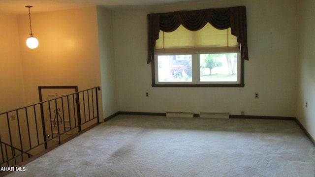 703 Ruskin Dr, Altoona, PA 16602 - spare room featuring carpet and baseboards