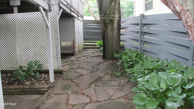 703 Ruskin Dr, Altoona, PA 16602 - view of patio