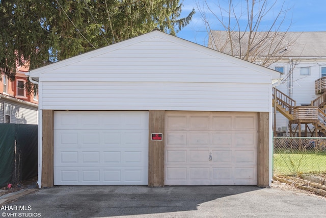 320 2nd Ave, Altoona, PA 16602 - detached garage with fence