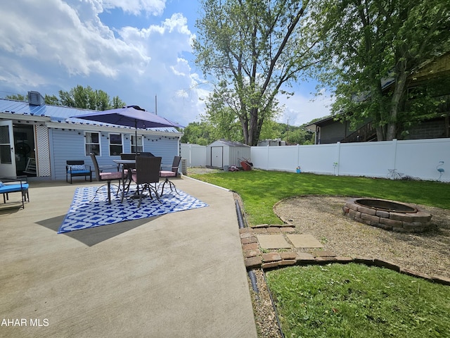 2802 Elm St, Altoona, PA 16601 - view of yard featuring an outdoor fire pit, a patio, and outdoor dining area