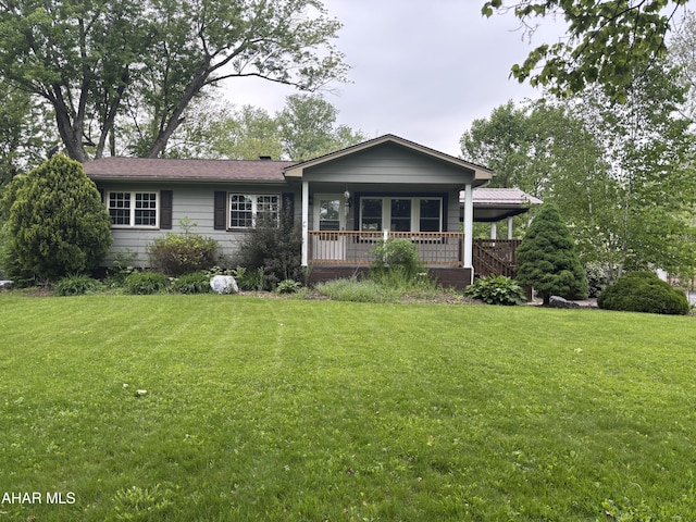 897 Burns Ave, Altoona, PA 16601 - view of front facade featuring a front lawn and covered porch