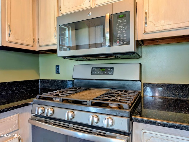 151 Rio Grande Rd, Clearville, PA 15535 - kitchen featuring appliances with stainless steel finishes and dark countertops