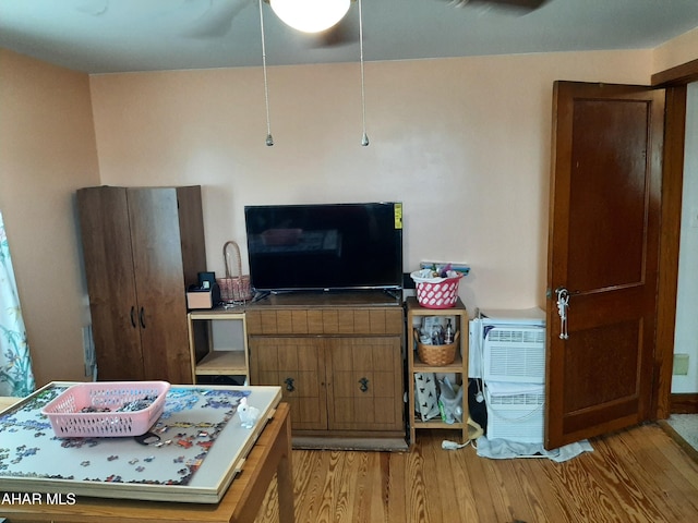 304 Forest St, Gallitzin, PA 16641 - living area with light wood finished floors and ceiling fan