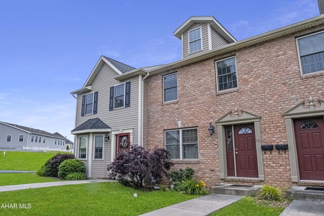 113 Holliday Hills Dr, Hollidaysburg, PA 16648 - photo 1