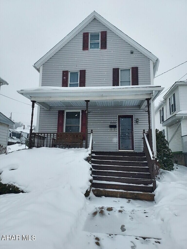 view of front facade featuring covered porch