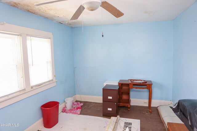 1211 20th St, Altoona, PA 16601 - bedroom featuring baseboards and a ceiling fan