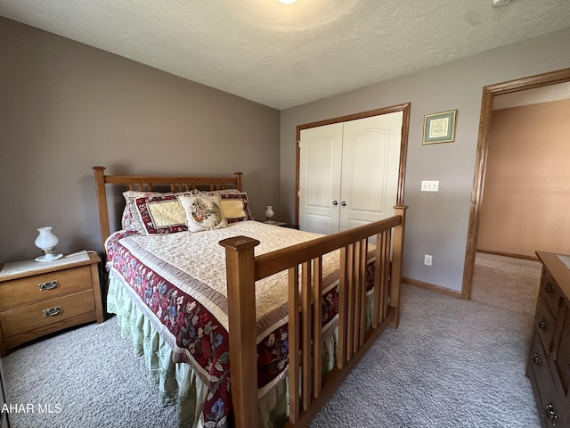 3406 Granada Way, Altoona, PA 16601 - bedroom featuring light colored carpet, a closet, a textured ceiling, and baseboards