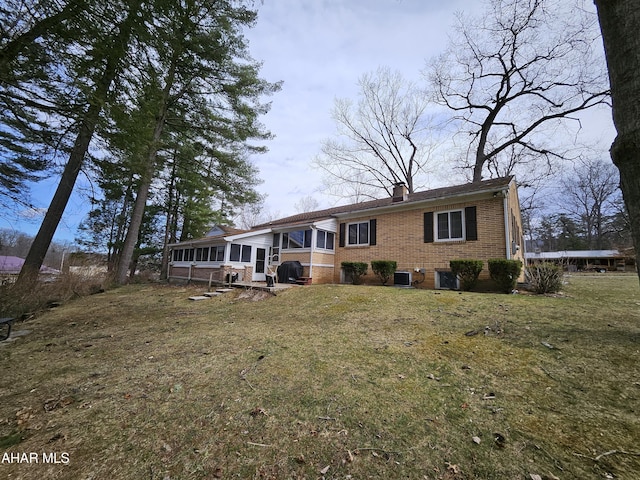 137 N Hawthorne Dr, Altoona, PA 16602 - photo 4