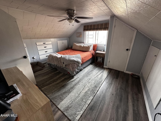 401 Park Ave, Clearfield, PA 16830 - bedroom with wood finished floors and vaulted ceiling