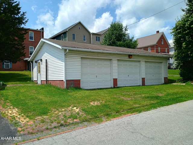 818 5th Ave, Patton, PA 16668 - view of garage