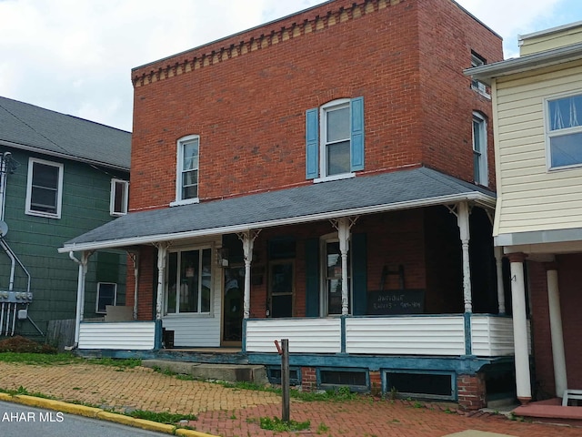 818 5th Ave, Patton, PA 16668 - view of front facade featuring brick siding and a porch